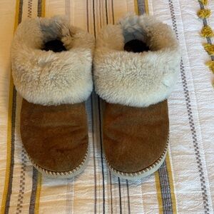OluKai Brown and Cream  Slippers